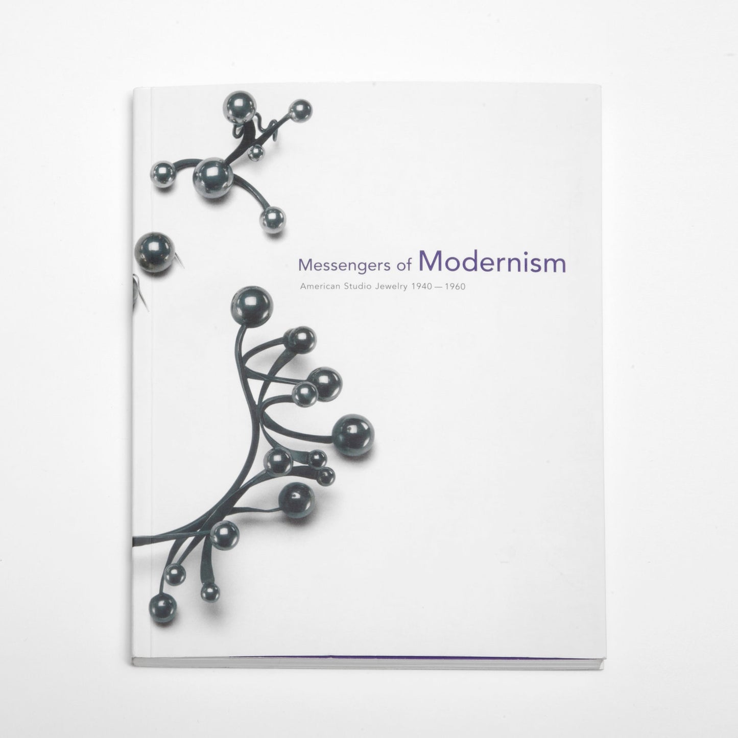 Messengers of Modernism: American Studio Jewelry, 1940-1960